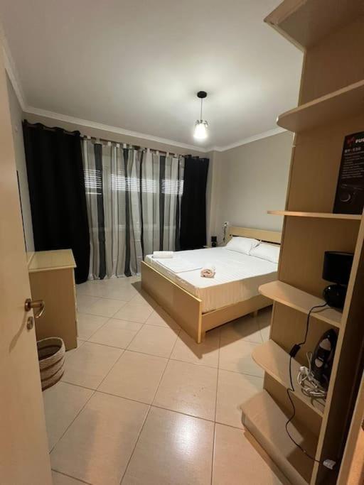 Seaside Apartment Durres Bagian luar foto